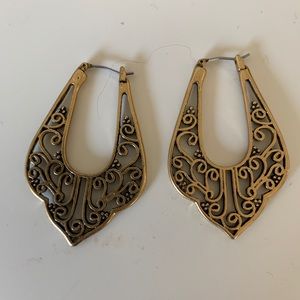 Lucky Brand gold dangle earrings